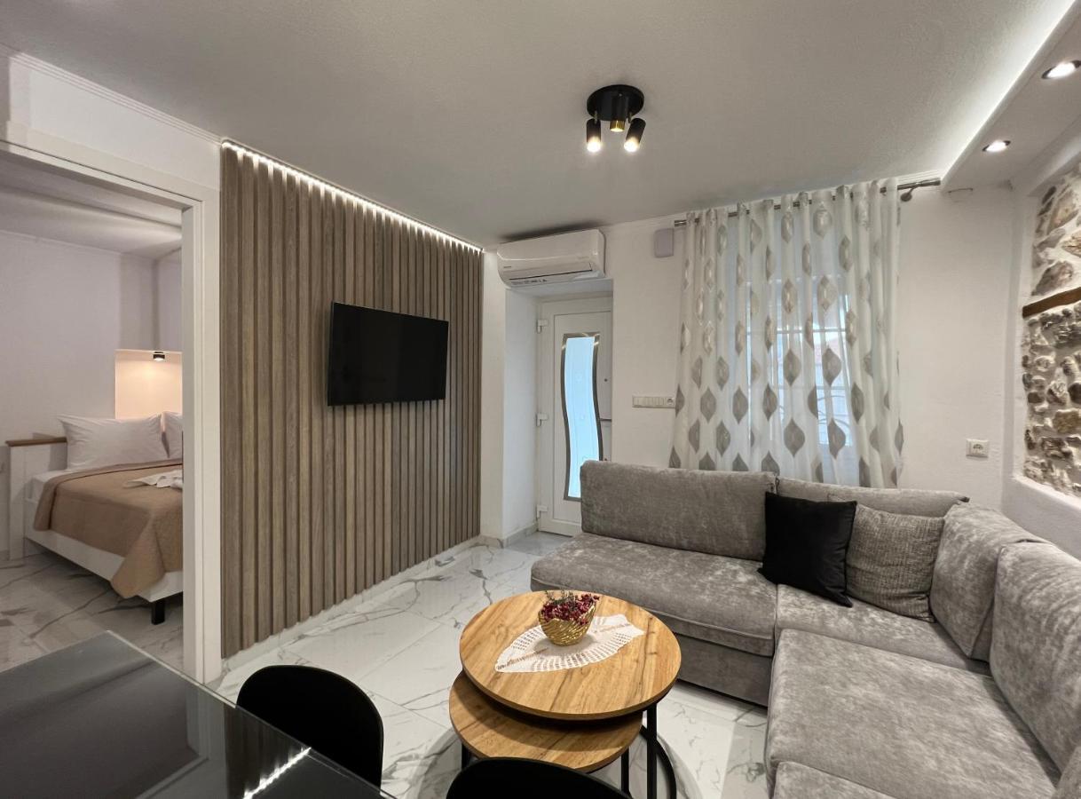 Apartment Aem House *